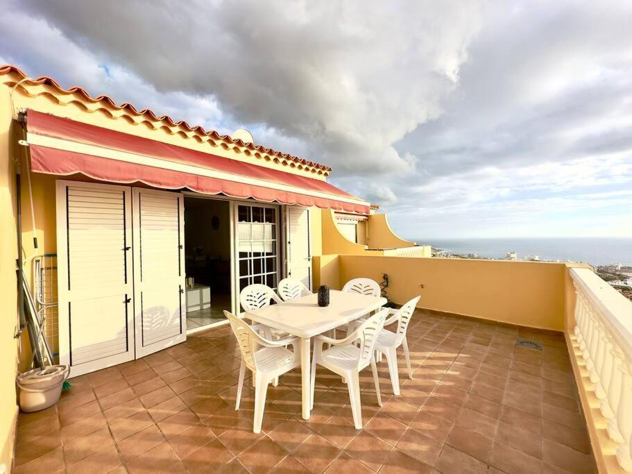 Ferienwohnung Penthouse With Ocean Views - Torviscas Costa Adeje  Exterior foto